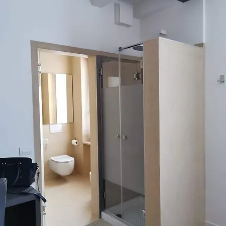 3 Amici Al Teatro Verona